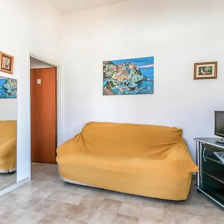 度假居 4 Bedroom Awesome In Santa Maria Del Focall *
