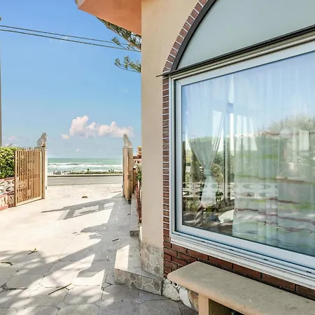 度假居 4 Bedroom Awesome In Santa Maria Del Focall *