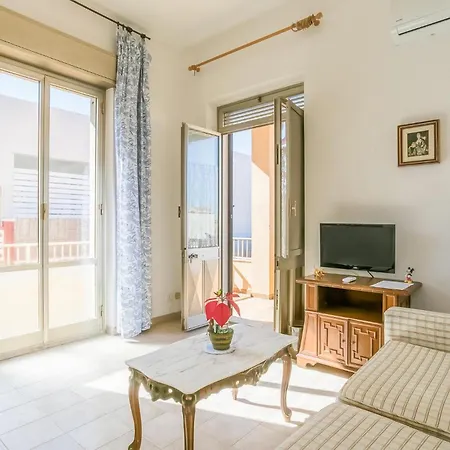 4 Bedroom Awesome In Santa Maria Del Focall Santa Maria Del Focallo