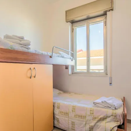 Holiday home 4 Bedroom Awesome In Santa Maria Del Focall *